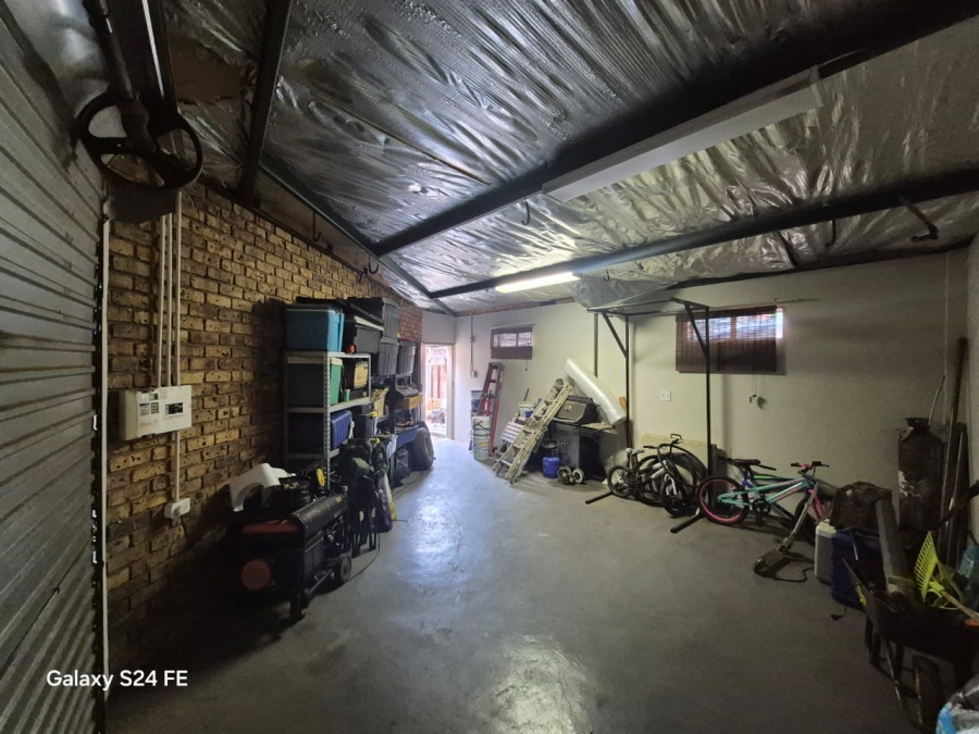 4 Bedroom Property for Sale in Cashan North West